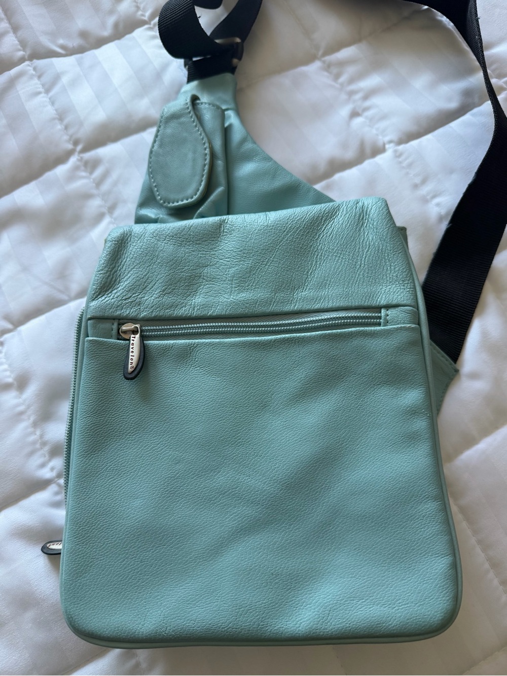 Travelon women’s Sling bag